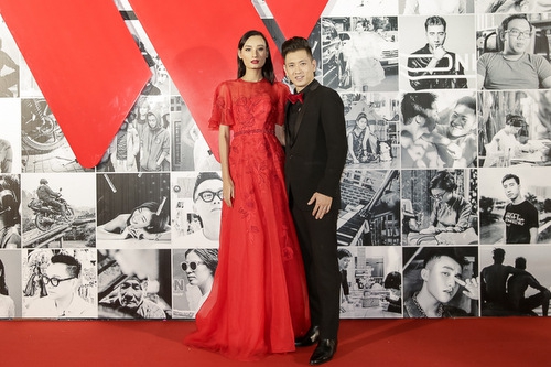 Ngọc Trinh mặc gợi cảm, HHen Niê nam tính trên thảm đỏ